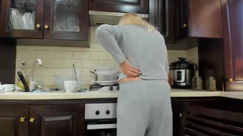 Heyheygrey online show from 10-05-25, 07:07