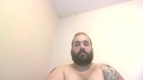 Snapshot of heyhoo111 chatting on 07-07-26, 03:27 heyhoo111 online show from 07-07-26, 03:27
