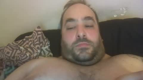Snapshot of heyhoo111 chatting on 07-10-26, 03:58 heyhoo111 online show from 07-10-26, 03:58