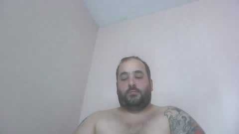 Snapshot of heyhoo111 chatting on 07-17-26, 03:18 heyhoo111 online show from 07-17-26, 03:18