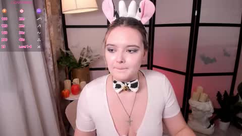 Amazing Mary  online show from 10-30-25, 09:55