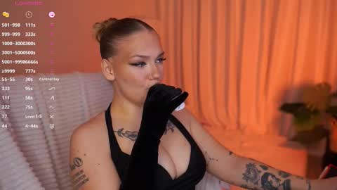 heynoirsam online show from 03-28-26, 06:13