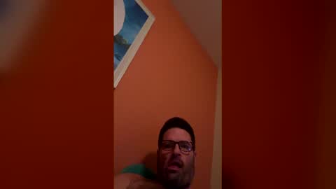 heynow393209 online show from 12-20-25, 07:48