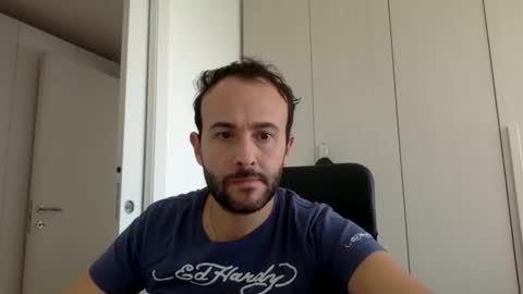 Snapshot of hhombre chatting on 09-25-25, 08:40 hhombre online show from 09-25-25, 08:40