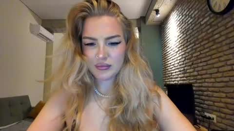 Hi lina online show from 07-03-26, 02:51