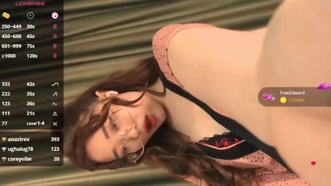 Snapshot of hiaru_cutie chatting on 12-29-24, 09:06 Hiaru online show from 12-29-24, 09:06