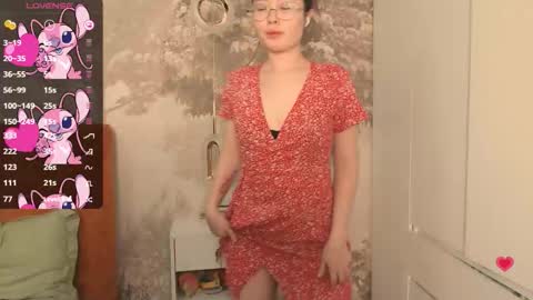 Snapshot of hiaru_cutie chatting on 09-23-25, 05:43 Hiaru online show from 09-23-25, 05:43