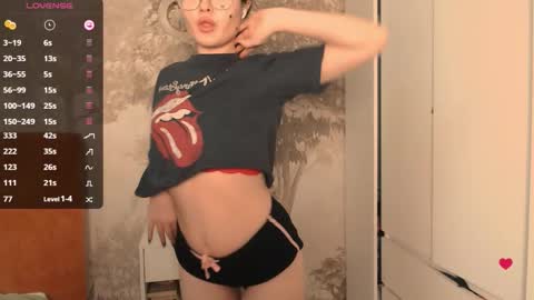 Snapshot of hiaru_cutie chatting on 02-01-26, 05:50 Hiaru online show from 02-01-26, 05:50