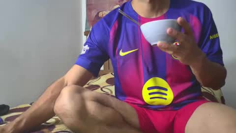 hideonbush online show from 11-09-25, 02:32