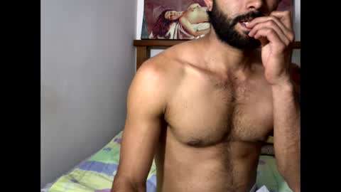 hideonbush online show from 11-28-25, 04:09