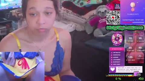 Snapshot of highnesscanna chatting on 10-07-25, 01:58 HiGHNESS CANNA online show from 10-07-25, 01:58