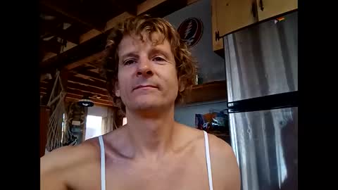 Snapshot of highpine chatting on 02-20-25, 06:46 Highpine online show from 02-20-25, 06:46