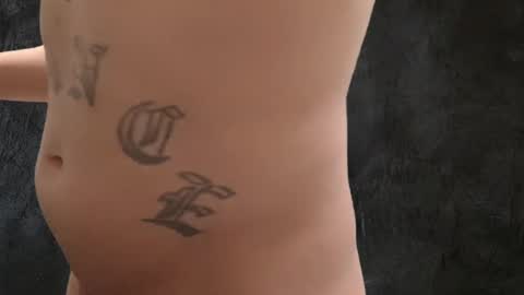 Snapshot of hightogetby chatting on 03-08-25, 03:39 CRIP Lee online show from 03-08-25, 03:39