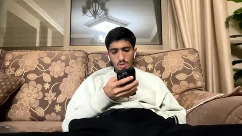 Snapshot of hihi9697 chatting on 02-20-25, 11:54 hihi9697 online show from 02-20-25, 11:54