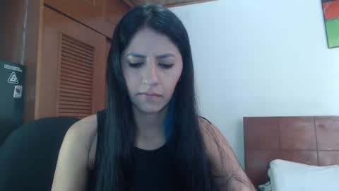 Snapshot of hilari18 chatting on 01-17-25, 01:46 hilaril18 online show from 01-17-25, 01:46