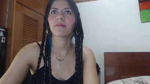 Snapshot of hilari18 chatting on 01-21-25, 03:37 hilaril18 online show from 01-21-25, 03:37