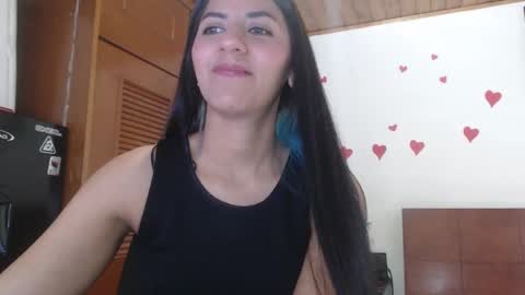 Snapshot of hilari18 chatting on 02-16-25, 04:53 hilaril18 online show from 02-16-25, 04:53