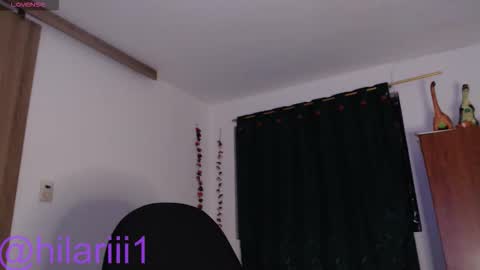 hilaril18 online show from 03-18-26, 12:36