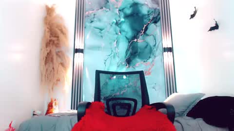 Hilary Avilan online show from 09-12-25, 07:14