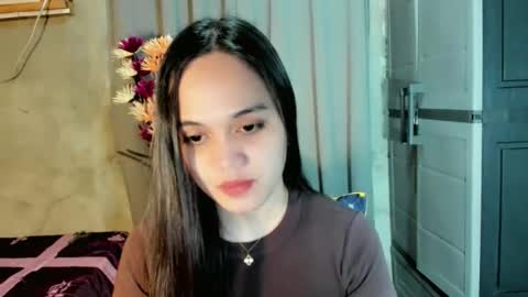 hilarymolly online show from 05-10-26, 05:51