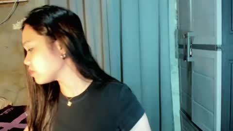 Snapshot of hilarymolly chatting on 07-11-26, 09:27 hilarymolly online show from 07-11-26, 09:27