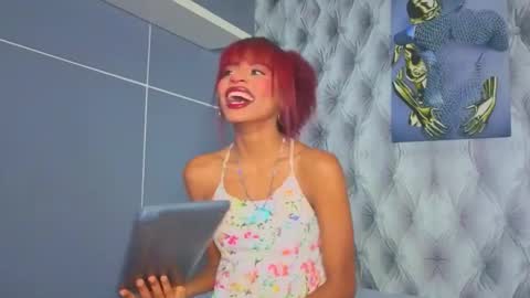  Hillary  online show from 09-10-25, 05:18