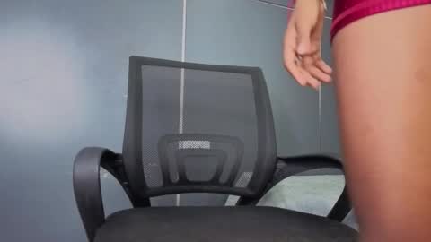  Hillary  online show from 01-13-26, 08:47