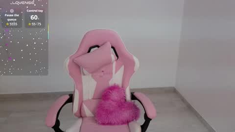 Snapshot of hime_ko chatting on 12-02-25, 11:26 Hime ko online show from 12-02-25, 11:26