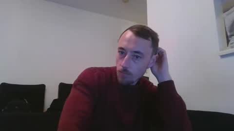 Snapshot of himerosj chatting on 11-19-25, 09:42 himerosj online show from 11-19-25, 09:42