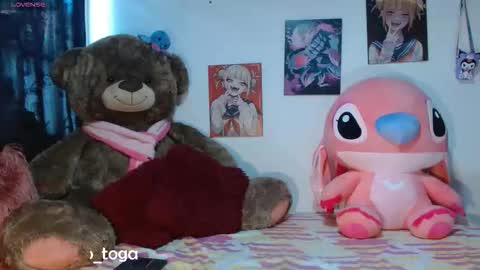 Snapshot of himiiko_toga chatting on 12-21-25, 08:49 Himiiko online show from 12-21-25, 08:49