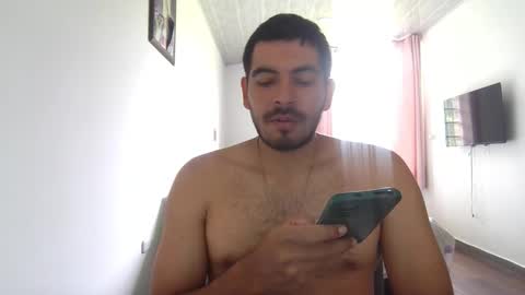 Snapshot of himoreno97 chatting on 11-11-25, 04:51 Hi moreno online show from 11-11-25, 04:51