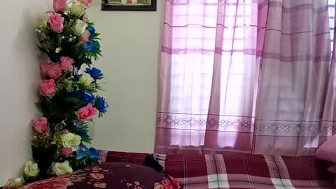 himuhimu22 online show from 03-10-25, 07:21