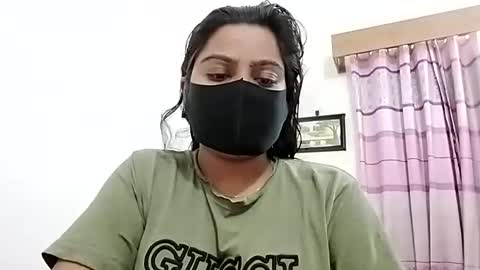 himuhimu22 online show from 11-11-25, 06:41