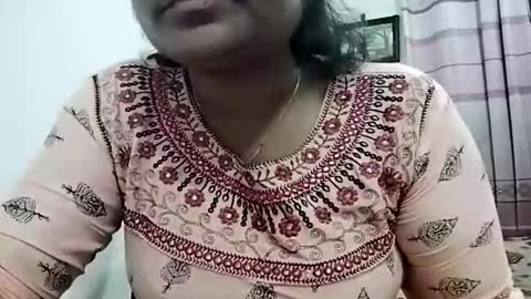 Snapshot of himuhimu22 chatting on 01-15-26, 11:41 himuhimu22 online show from 01-15-26, 11:41