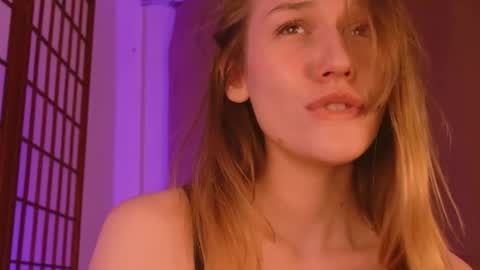 Hina online show from 12-28-24, 02:42