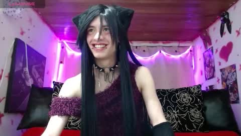 Snapshot of hinasha chatting on 05-10-26, 02:28 Angel online show from 05-10-26, 02:28