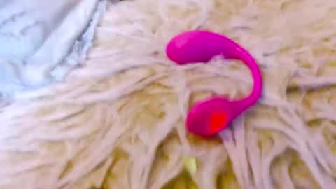 hinata lee online show from 02-25-25, 08:41