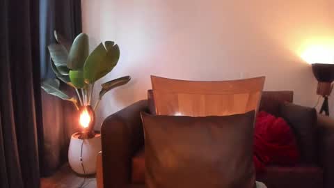 Snapshot of hinnata69 chatting on 02-21-25, 07:54 Hinnata online show from 02-21-25, 07:54
