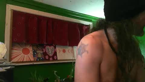 hippiedad333 online show from 04-19-26, 09:41