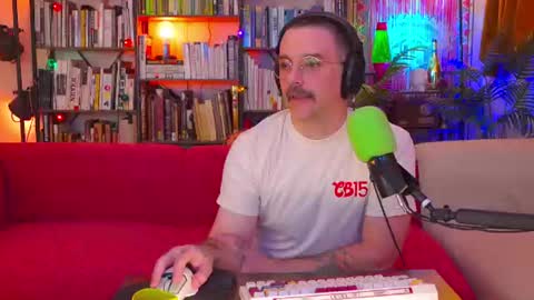HipsterTrash Clark one half of Task Manager online show from 06-18-26, 02:54