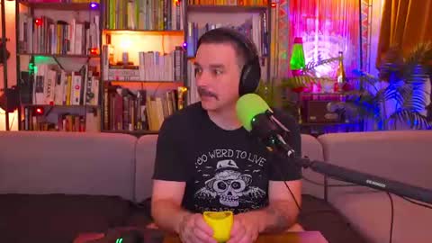 HipsterTrash Clark one half of Task Manager online show from 06-24-26, 08:35