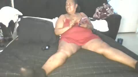 Snapshot of hisforever chatting on 03-08-26, 10:35 KASHEL online show from 03-08-26, 10:35