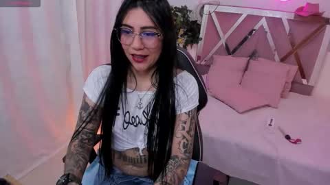  hisis  online show from 10-04-25, 11:41