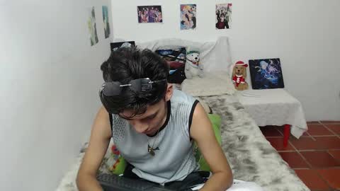 Snapshot of hiso_kai chatting on 01-11-26, 03:11 Hisokax online show from 01-11-26, 03:11