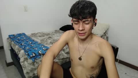 Snapshot of hiso_kai chatting on 03-10-26, 03:22 Hisokax online show from 03-10-26, 03:22