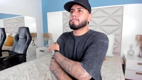 Snapshot of hisoka_77 chatting on 03-17-26, 12:52 Maximo online show from 03-17-26, 12:52