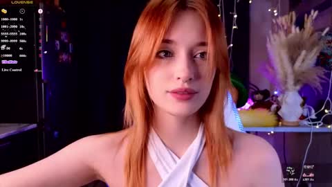 Snapshot of hisoka__akerley chatting on 03-28-26, 06:40 Ella online show from 03-28-26, 06:40