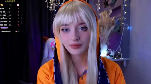 Snapshot of hisoka__akerley chatting on 05-16-26, 07:23 Ella online show from 05-16-26, 07:23