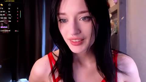 Ella online show from 07-12-26, 07:43