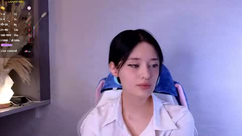 Ella online show from 07-16-26, 04:07